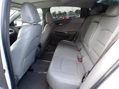 2018 Chevrolet Malibu LT - Photo 5 - Omaha, NE 68127