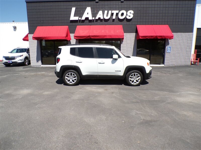 2018 Jeep Renegade Latitude   - Photo 1 - Omaha, NE 68127