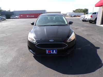 2016 Ford Focus SE   - Photo 2 - Omaha, NE 68127