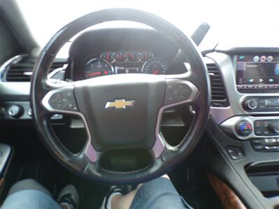2015 Chevrolet Suburban LTZ - Photo 5 - Omaha, NE 68127