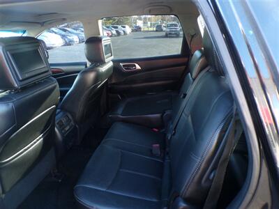 2014 Nissan Pathfinder Platinum   - Photo 6 - Omaha, NE 68127