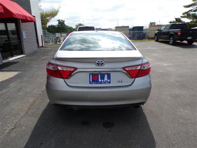 2015 Toyota Camry Hybrid LE   - Photo 4 - Omaha, NE 68127