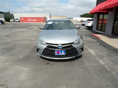 2015 Toyota Camry Hybrid LE   - Photo 2 - Omaha, NE 68127