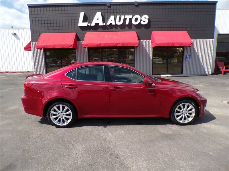 2007 Lexus IS   - Photo 1 - Omaha, NE 68127