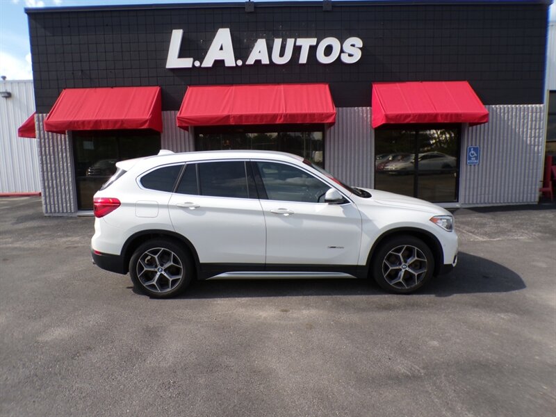 2017 BMW X1 xDrive28i   - Photo 1 - Omaha, NE 68127