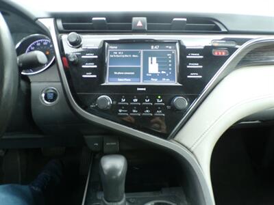 2020 Toyota Camry LE   - Photo 5 - Omaha, NE 68127