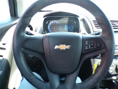 2016 Chevrolet Trax LS   - Photo 5 - Omaha, NE 68127