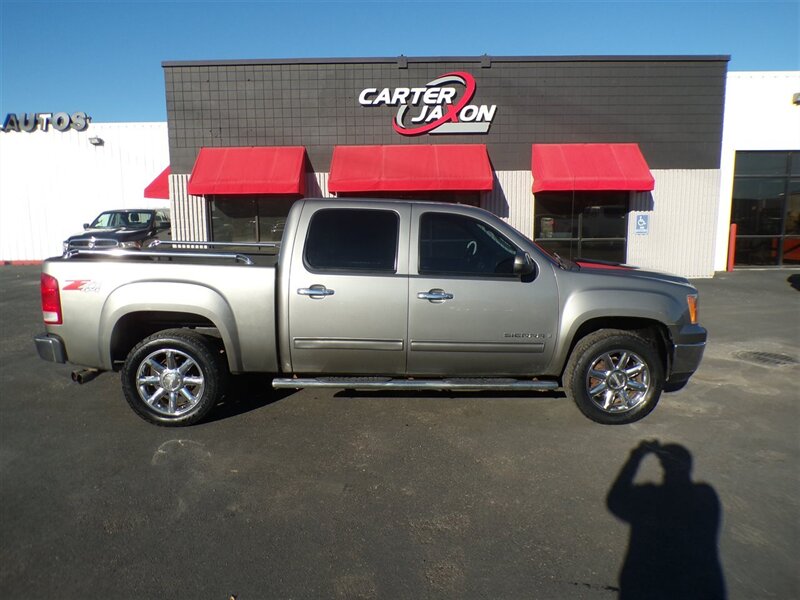 2007 GMC Sierra 1500 SLE1   - Photo 1 - Omaha, NE 68127
