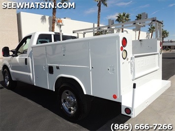 2005 Ford F-250 Super Duty XL UTILITY SERVICE   - Photo 2 - Las Vegas, NV 89103