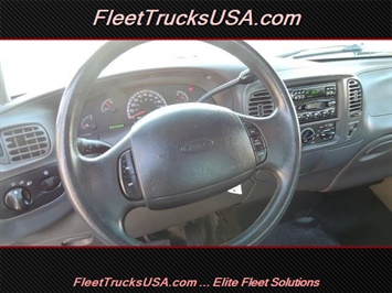 2001 Ford F-150 XL   - Photo 26 - Las Vegas, NV 89103