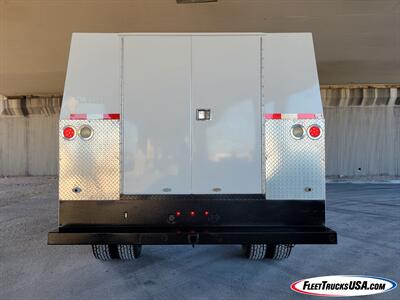 2011 Ford F-350 Super Duty XL   - Photo 43 - Las Vegas, NV 89103