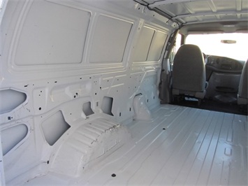 1999 Ford E-Series Van E150 CARGO VAN, WORK VAN, CAMPER   - Photo 24 - Las Vegas, NV 89103