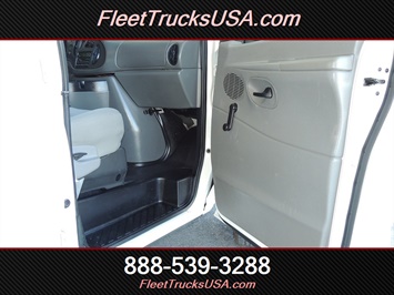 2006 Ford E-Series Cargo E-350 SD Cargo   - Photo 33 - Las Vegas, NV 89103