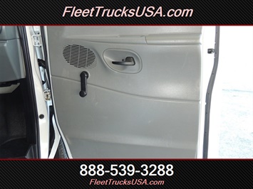 2006 Ford E-Series Cargo E-350 SD Cargo   - Photo 32 - Las Vegas, NV 89103