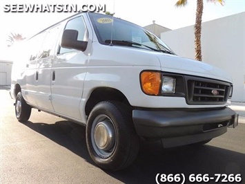 2003 Ford E-Series Cargo E-250 Cargo Van   - Photo 1 - Las Vegas, NV 89103