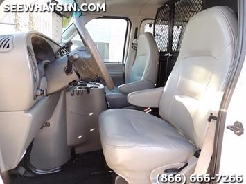 2003 Ford E-Series Cargo E-250 Cargo Van   - Photo 3 - Las Vegas, NV 89103