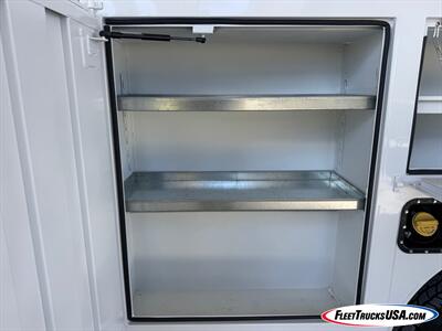 2015 Ford F-250 Super Duty XL 4WD  w/ NEW Service Utility Body - Photo 12 - Las Vegas, NV 89103