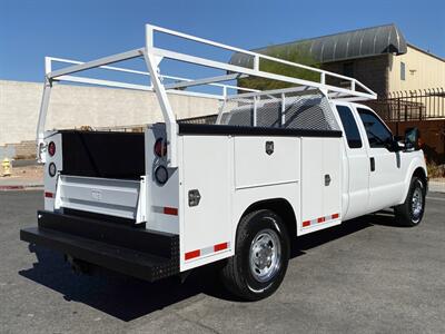 2013 Ford F-350 Super Duty XL   - Photo 18 - Las Vegas, NV 89103