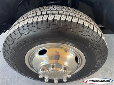2015 Ford F-350 Super Duty XL  Supreme Stake Bed Truck w/ Heavy Duty Waltco Tuck Under Lift Gate - Photo 57 - Las Vegas, NV 89103