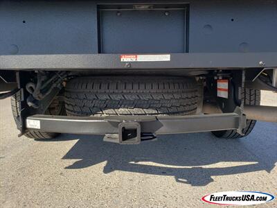 2015 Ford F-250 Super Duty XL  UTILITY w/ TOMMY LIFT - Photo 16 - Las Vegas, NV 89103