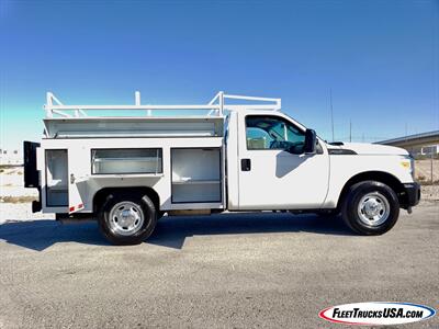 2015 Ford F-250 Super Duty XL  UTILITY w/ TOMMY LIFT - Photo 18 - Las Vegas, NV 89103