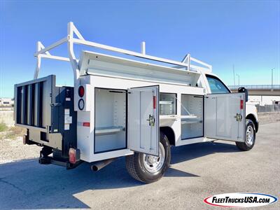 2015 Ford F-250 Super Duty XL  UTILITY w/ TOMMY LIFT - Photo 4 - Las Vegas, NV 89103