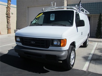 2004 Ford Econoline Cargo E-250, E250, Cargo Vans, Used Cargo Van, Work Van   - Photo 14 - Las Vegas, NV 89103