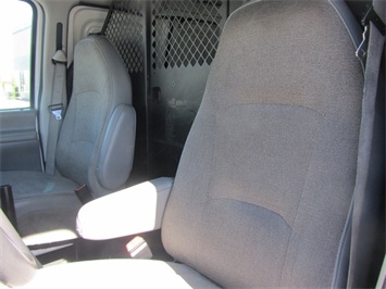 2004 Ford Econoline Cargo E-250, E250, Cargo Vans, Used Cargo Van, Work Van   - Photo 24 - Las Vegas, NV 89103