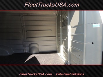 2006 Ford E-350 6.0L TURBO DIESEL  E350 Cargo Van, Camper Van, Sportsmobile, Las Vegas, NV - Photo 33 - Las Vegas, NV 89103