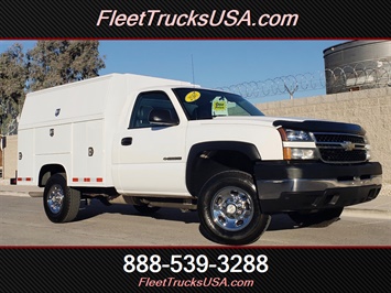 2007 Chevrolet Silverado 2500 Work Truck  UTILITY SERVICE TRUCK - Photo 1 - Las Vegas, NV 89103