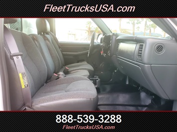 2007 Chevrolet Silverado 2500 Work Truck  UTILITY SERVICE TRUCK - Photo 17 - Las Vegas, NV 89103