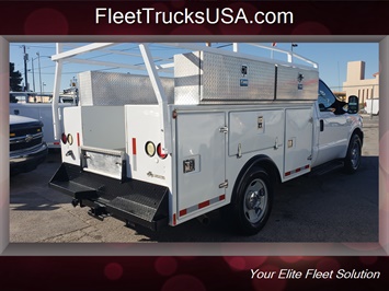 2007 Ford F-350 XL  Utility Service Truck - Photo 10 - Las Vegas, NV 89103