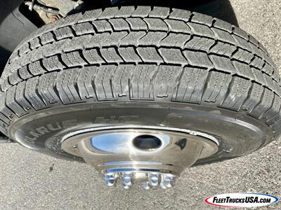 2007 Chevrolet Silverado 3500 WT, Stake Bed, Flat Bed, DRW, Dual Rear Wheel  11' Stake Bed - Photo 16 - Las Vegas, NV 89103