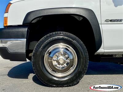 2007 Chevrolet Silverado 3500 WT, Stake Bed, Flat Bed, DRW, Dual Rear Wheel  11' Stake Bed - Photo 33 - Las Vegas, NV 89103