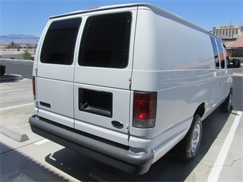 2006 Ford Econoline Cargo   - Photo 8 - Las Vegas, NV 89103