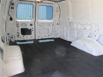 2006 Ford Econoline Cargo   - Photo 32 - Las Vegas, NV 89103