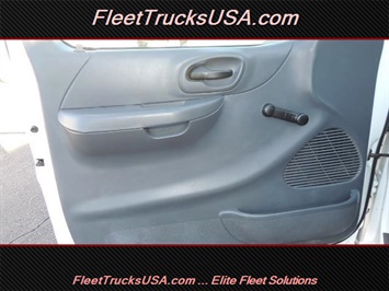 2002 Ford F-150 XL, F150, F-150, 8 Foot Fleet Side Bed, Long Bed   - Photo 28 - Las Vegas, NV 89103