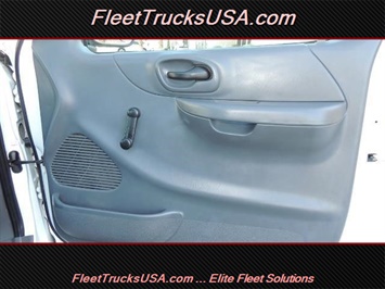 2002 Ford F-150 XL, F150, F-150, 8 Foot Fleet Side Bed, Long Bed   - Photo 36 - Las Vegas, NV 89103