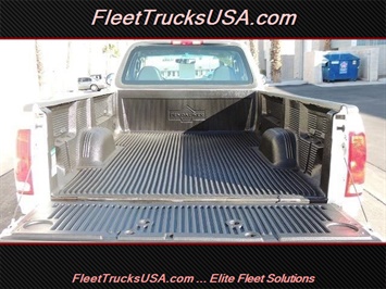 2002 Ford F-150 XL, F150, F-150, 8 Foot Fleet Side Bed, Long Bed   - Photo 18 - Las Vegas, NV 89103