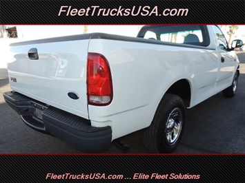 2002 Ford F-150 XL, F150, F-150, 8 Foot Fleet Side Bed, Long Bed   - Photo 22 - Las Vegas, NV 89103