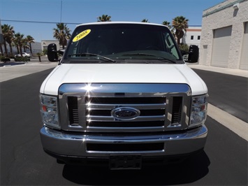 2008 Ford E-Series Cargo E-350 SD Diesel, Extended cargo van, Diesel   - Photo 22 - Las Vegas, NV 89103