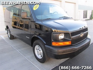 2003 Chevrolet Express 2500 Cargo   - Photo 1 - Las Vegas, NV 89103