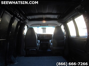 2003 Chevrolet Express 2500 Cargo   - Photo 2 - Las Vegas, NV 89103