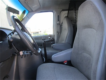 2004 Ford Econoline Cargo E-250, E250, Cargo Vans, Used Cargo Van, Work Van   - Photo 7 - Las Vegas, NV 89103