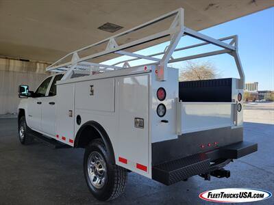 2017 Chevrolet Silverado 3500 Work Truck  4x4 Utility Service Body Crew Cab - Photo 37 - Las Vegas, NV 89103