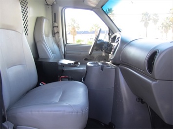 2000 Ford E-Series Van E250 Cargo Van, E-250, Ford Van, Cargo Vans, Used   - Photo 18 - Las Vegas, NV 89103