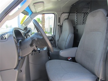 2004 Ford Econoline Cargo E-250, E250, Cargo Vans, Used Cargo Van, Work Van   - Photo 16 - Las Vegas, NV 89103