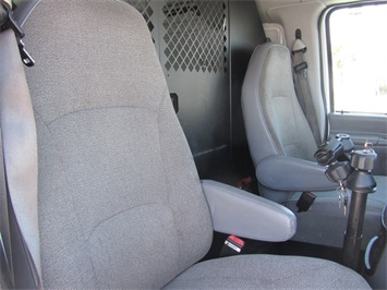 2004 Ford Econoline Cargo E-250, E250, Cargo Vans, Used Cargo Van, Work Van   - Photo 23 - Las Vegas, NV 89103