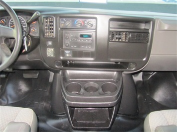 2005 Chevrolet Express G2500 Cargo Van   - Photo 51 - Las Vegas, NV 89103