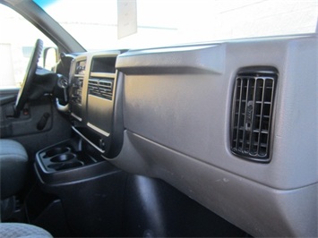 2003 Chevrolet Express 2500 Cargo   - Photo 42 - Las Vegas, NV 89103